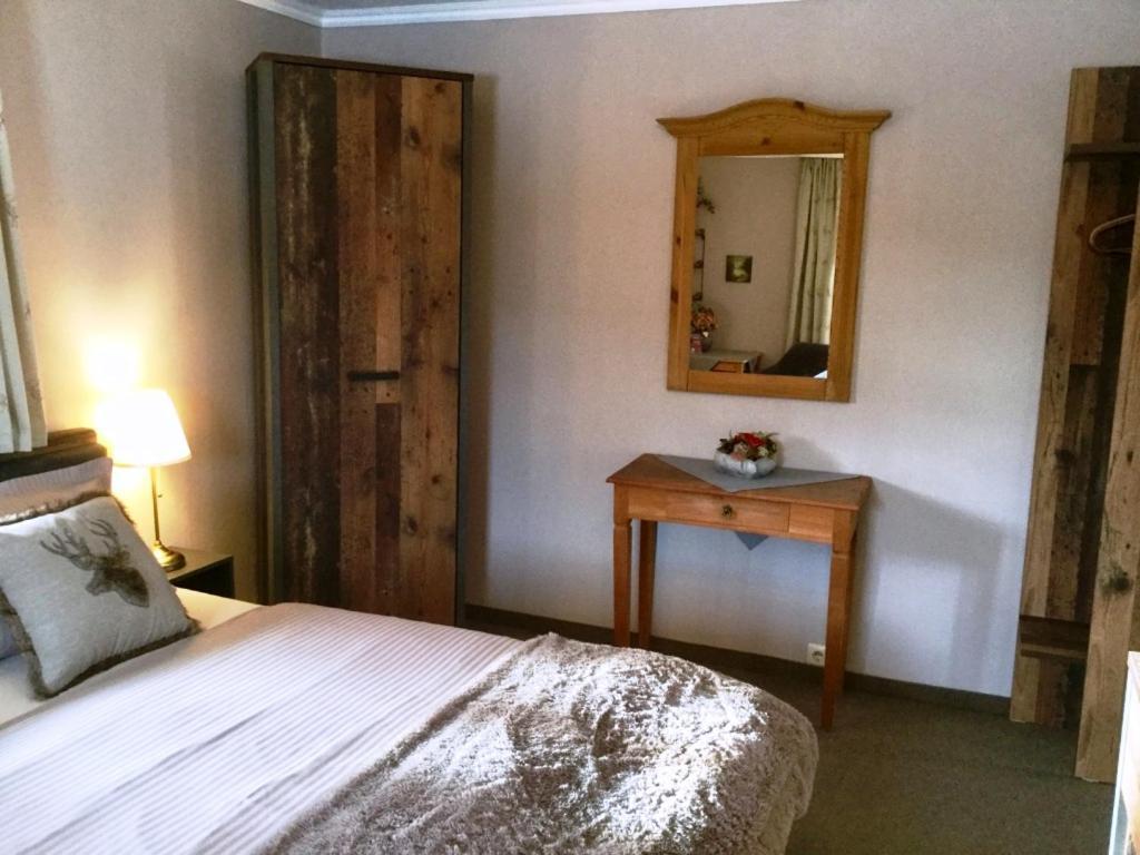 Pension Louise Hotel Reit im Winkl Bagian luar foto
